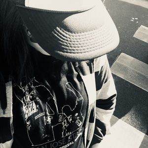 Meet your Posher, Caitlin